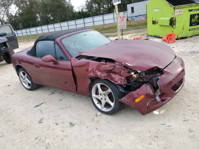 JM1NB353030300646 - 2003 MAZDA MIATA BASE MAROON photo 4