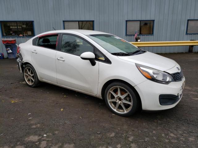 KNADM4A37E6401410 - 2014 KIA RIO LX WHITE photo 4