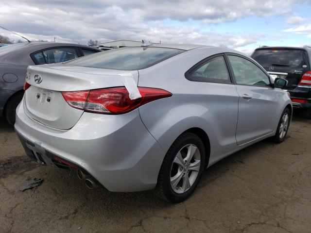 KMHDH6AE0DU004910 - 2013 HYUNDAI ELANTRA CO GS SILVER photo 3