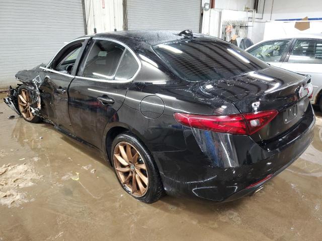 ZARFAEDN0J7575238 - 2018 ALFA ROMEO GIULIA Q4 BLACK photo 2