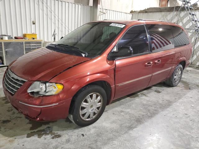 2A8GP64L46R738831 - 2006 CHRYSLER TOWN & COU LIMITED RED photo 1