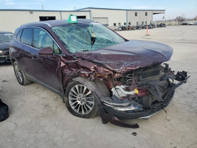 5LMCJ3C93HUL04958 - 2017 LINCOLN MKC RESERVE MAROON photo 4