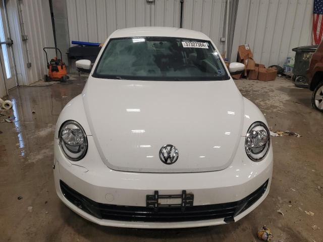 3VWJP7AT3CM622446 - 2012 VOLKSWAGEN BEETLE WHITE photo 5