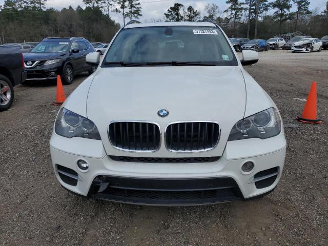 5UXZV4C54CL766631 - 2012 BMW X5 XDRIVE35I WHITE photo 5