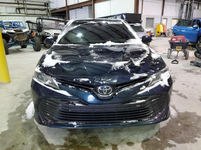 4T1B11HK6JU592267 - 2018 TOYOTA CAMRY L BLACK photo 5