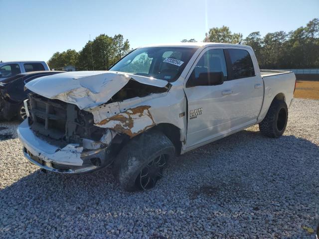 1C6RR7LT1KS578215 - 2019 RAM 1500 CLASS SLT WHITE photo 1