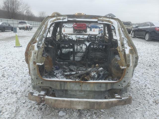 1C4PJLLB1KD482841 - 2019 JEEP CHEROKEE LATITUDE PLUS BURN photo 6