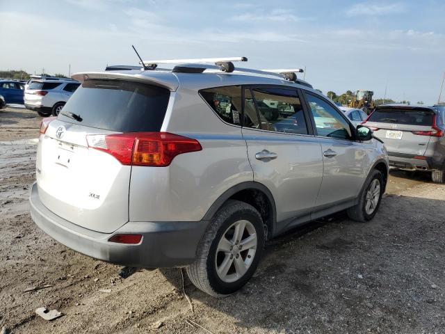 2T3WFREV4EW084313 - 2014 TOYOTA RAV4 XLE SILVER photo 3