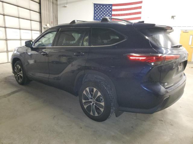 5TDGZRBH1LS005348 - 2020 TOYOTA HIGHLANDER XLE BLUE photo 2