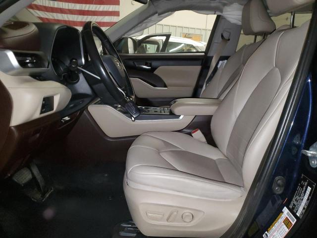 5TDGZRBH1LS005348 - 2020 TOYOTA HIGHLANDER XLE BLUE photo 7