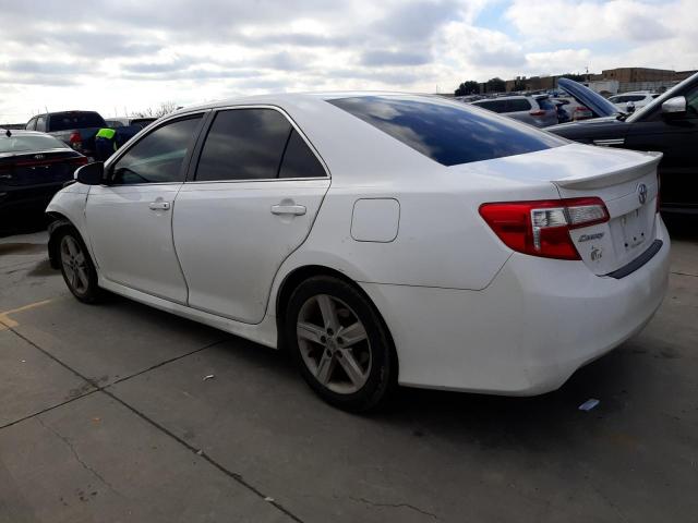 4T1BF1FK3EU325016 - 2014 TOYOTA CAMRY L WHITE photo 2