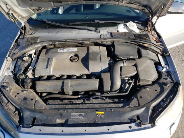 YV1BW982581052600 - 2008 VOLVO V70 3.2 SILVER photo 11