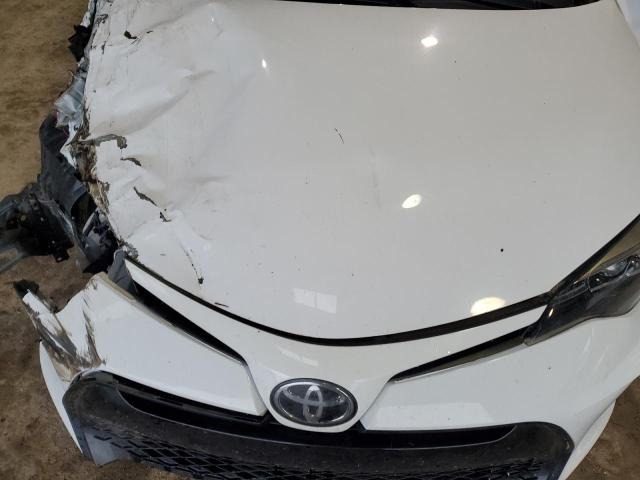 5YFBURHE7KP870578 - 2019 TOYOTA COROLLA L WHITE photo 11