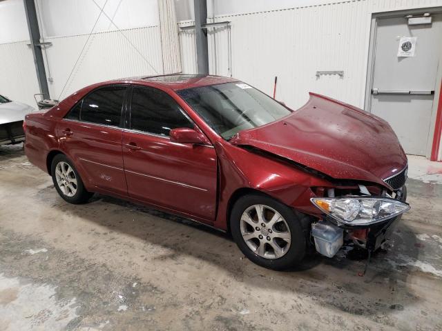 4T1BF30K55U089215 - 2005 TOYOTA CAMRY LE RED photo 4