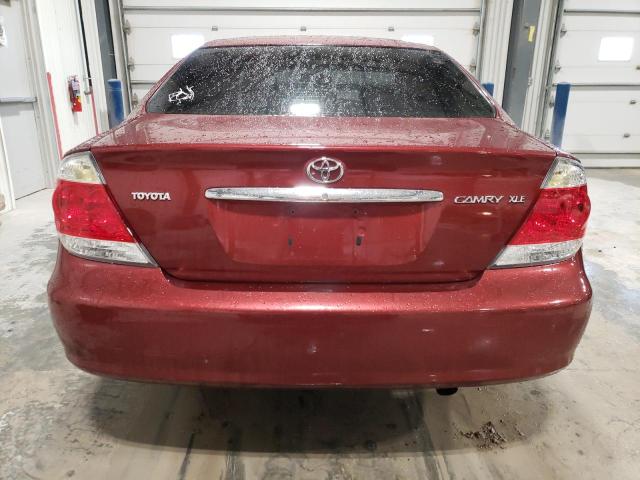 4T1BF30K55U089215 - 2005 TOYOTA CAMRY LE RED photo 6