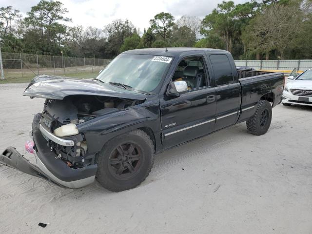 2002 CHEVROLET SILVERADO K1500, 