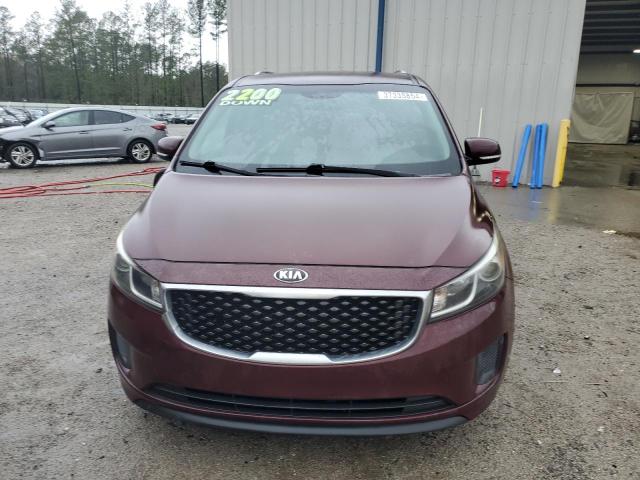 KNDMB5C11F6070951 - 2015 KIA SEDONA LX MAROON photo 5