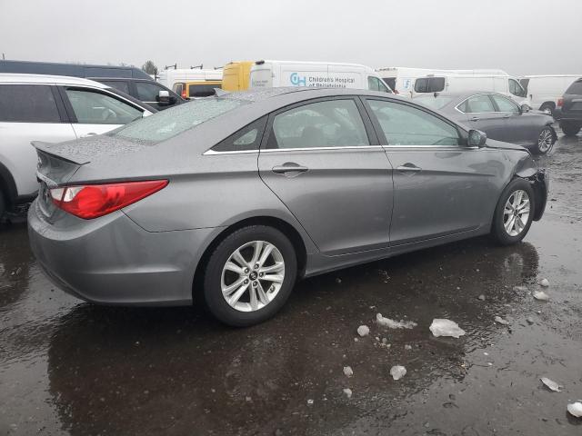 5NPEB4AC9DH717229 - 2013 HYUNDAI SONATA GLS GRAY photo 3