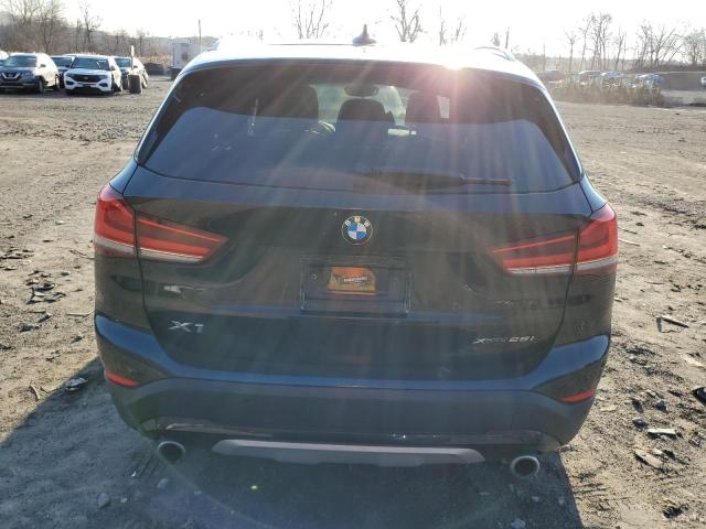 WBXJG9C0XL5P55537 - 2020 BMW X1 XDRIVE28I BLACK photo 6