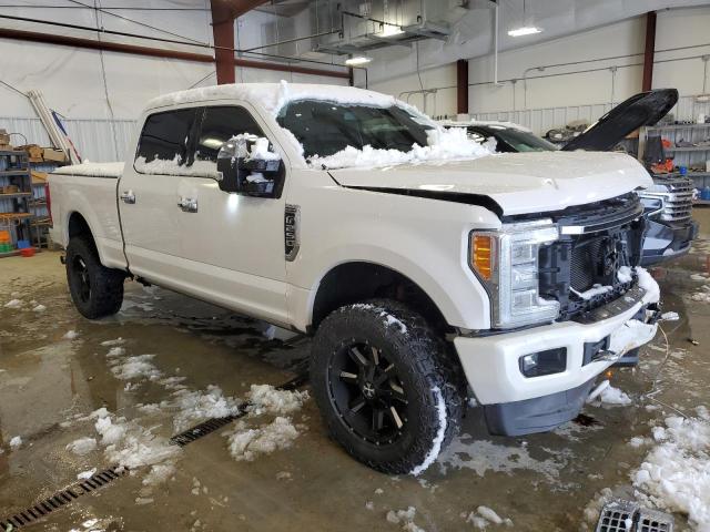 1FT7W2BTXHEB98438 - 2017 FORD F250 SUPER DUTY WHITE photo 4