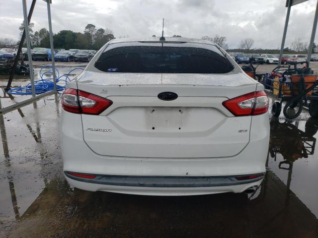 3FA6P0H71DR281437 - 2013 FORD FUSION SE WHITE photo 6