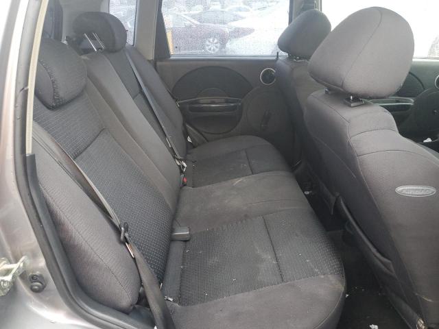 KL1TD66698B265250 - 2008 CHEVROLET AVEO BASE SILVER photo 10