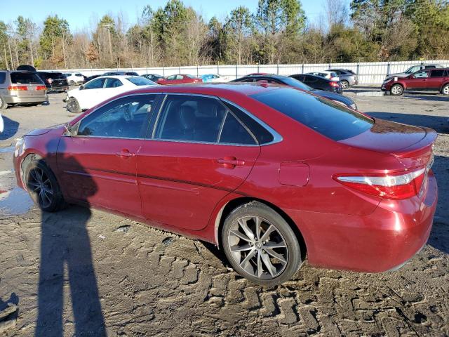4T1BF1FKXHU653294 - 2017 TOYOTA CAMRY LE RED photo 2