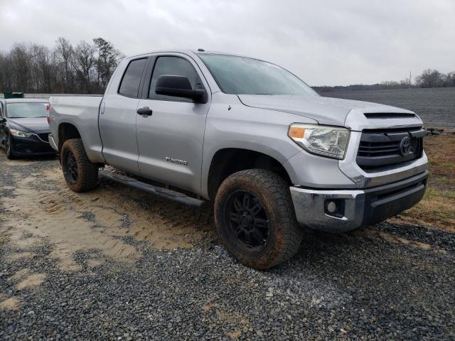 5TFRM5F14EX071502 - 2014 TOYOTA TUNDRA DOUBLE CAB SR/SR5 SILVER photo 4