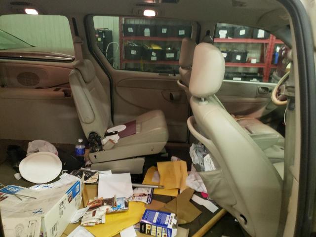 2C4GP54L15R145329 - 2005 CHRYSLER TOWN & COU TOURING თაფლისფერი ფოტო 11