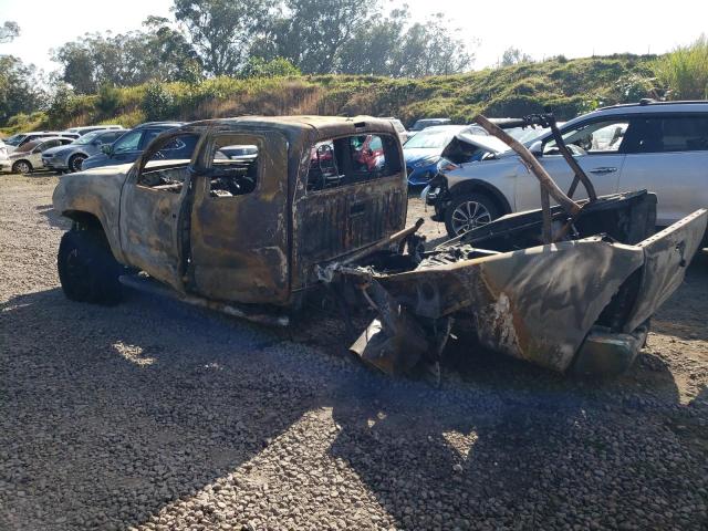 5TFUX4EN7FX031433 - 2015 TOYOTA TACOMA ACCESS CAB წითელი ფოტო 2