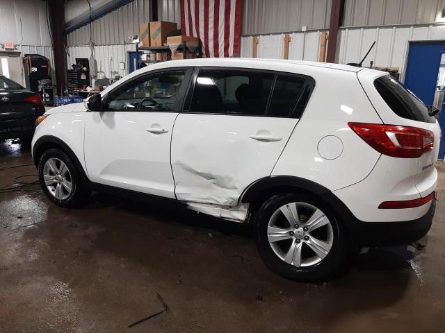 KNDPB3A20C7181042 - 2012 KIA SPORTAGE BASE WHITE photo 2