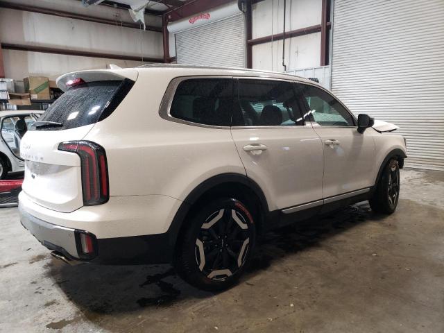 5XYP34GC3PG361692 - 2023 KIA TELLURIDE EX WHITE photo 3