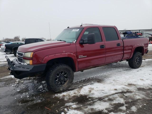 1GCHK23275F943528 - 2005 CHEVROLET SILVERADO K2500 HEAVY DUTY RED photo 1