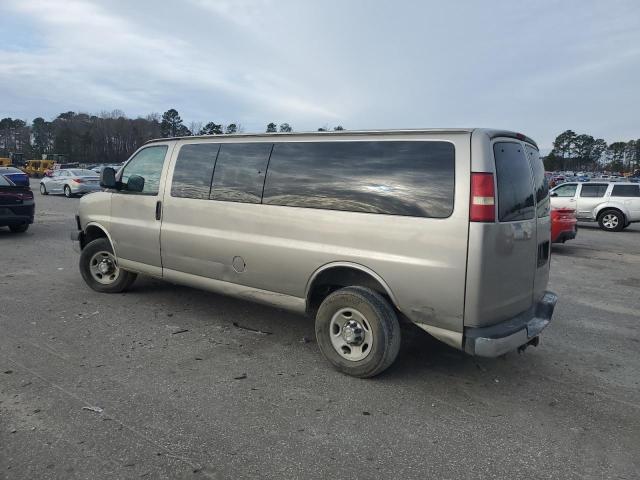 1GAHG39U631161062 - 2003 CHEVROLET EXPRESS G3 GOLD photo 2