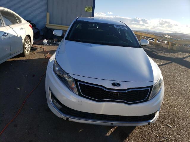 KNAGM4AD4C5032613 - 2012 KIA OPTIMA HYBRID WHITE photo 5