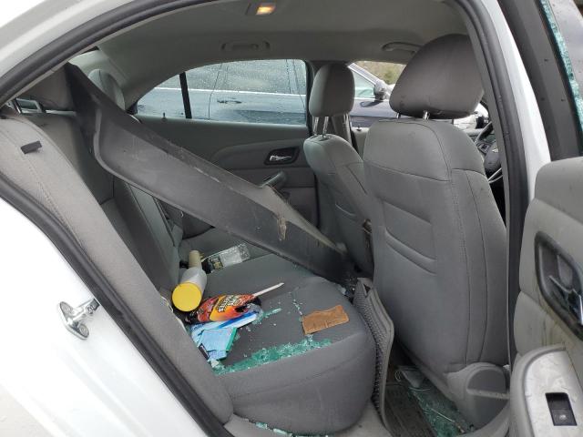 1G11B5SA7GF116815 - 2016 CHEVROLET MALIBU LIM LS WHITE photo 10