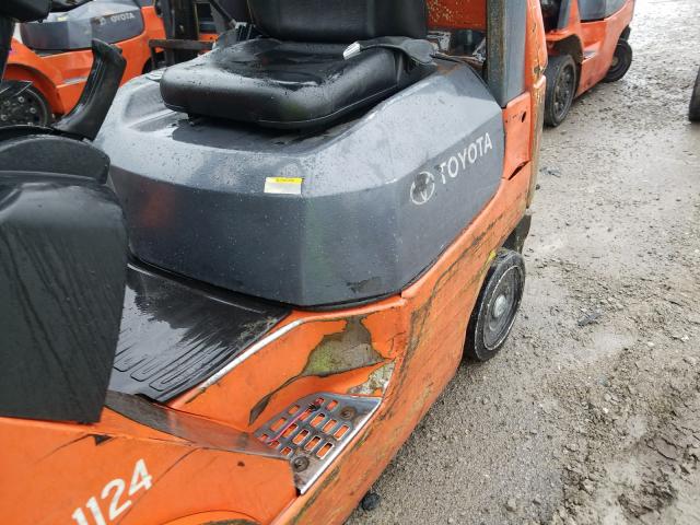 87304 - 2004 TOYOTA FORKLIFT  photo 9