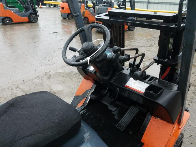 84892 - 2004 TOYOTA FORKLIFT  photo 5