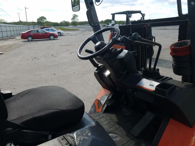 89022 - 2005 TOYOTA FORKLIFT  photo 5