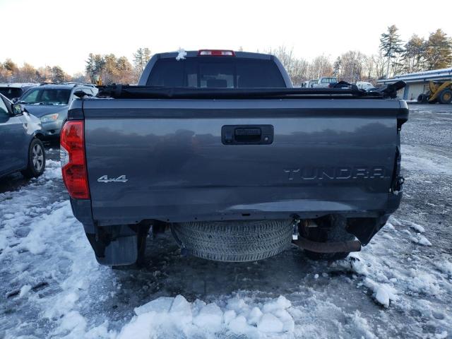 5TFUY5F18EX370246 - 2014 TOYOTA TUNDRA DOUBLE CAB SR/SR5 GRAY photo 6