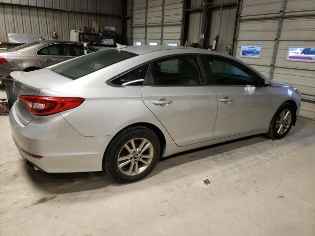 5NPE24AF2FH065065 - 2015 HYUNDAI SONATA SE SILVER photo 3