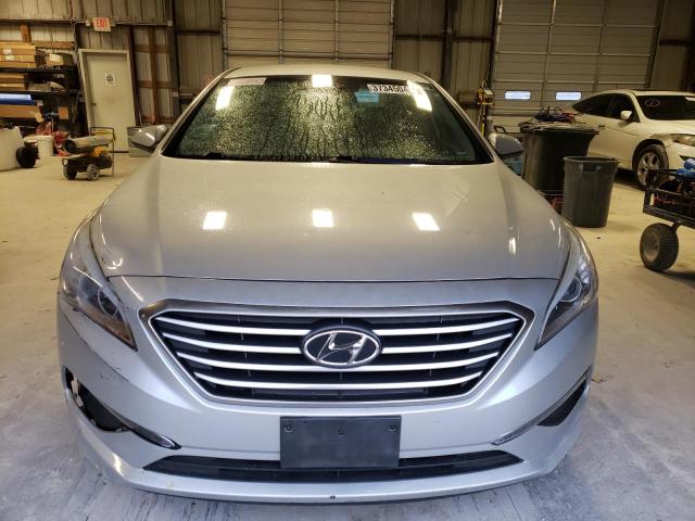 5NPE24AF2FH065065 - 2015 HYUNDAI SONATA SE SILVER photo 5