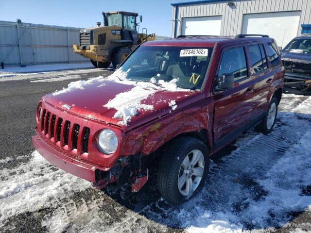 1C4NJRFB7CD658525 - 2012 JEEP PATRIOT LATITUDE RED photo 2