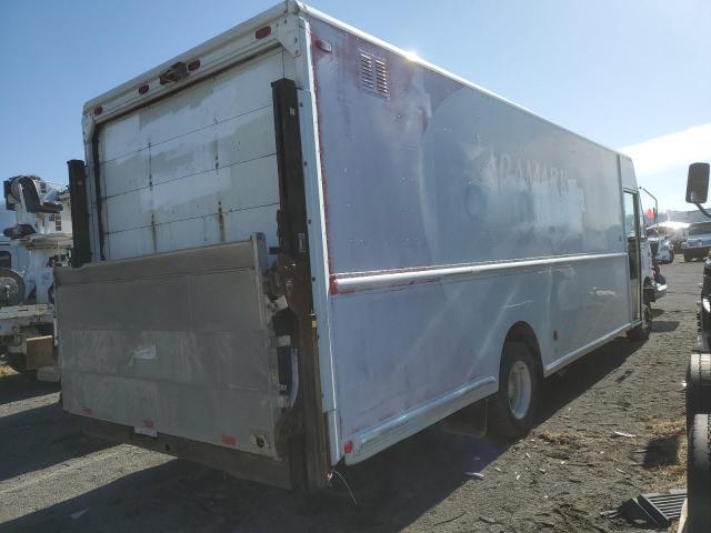 4UZAARBW17CY18834 - 2007 FREIGHTLINER CHASSIS M LINE WALK-IN VAN WHITE photo 3