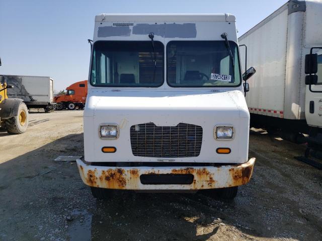 4UZAC3DV6CCBE5477 - 2012 FREIGHTLINER CHASSIS M LINE WALK-IN VAN WHITE photo 5