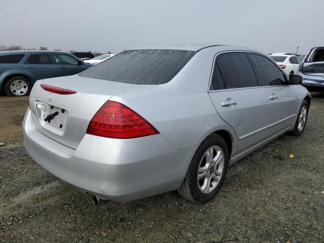 1HGCM56306A039031 - 2006 HONDA ACCORD SE SILVER photo 3