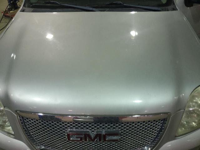 1GKS2MEF4BR105361 - 2011 GMC YUKON XL DENALI SILVER photo 12