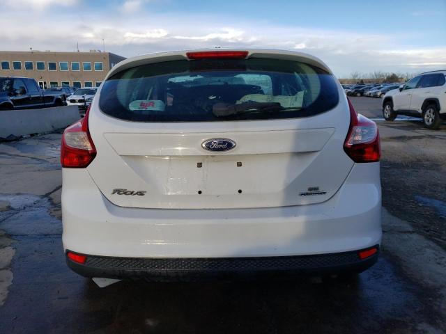 1FADP3K26EL349463 - 2014 FORD FOCUS SE WHITE photo 6