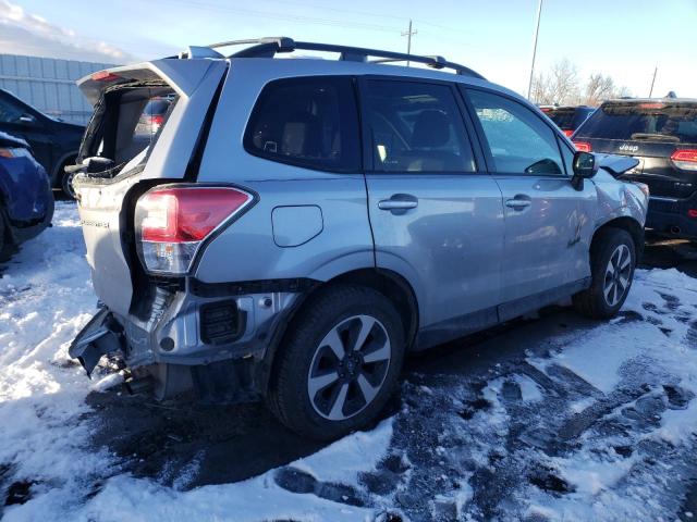 JF2SJAEC8JH567883 - 2018 SUBARU FORESTER 2.5I PREMIUM SILVER photo 3