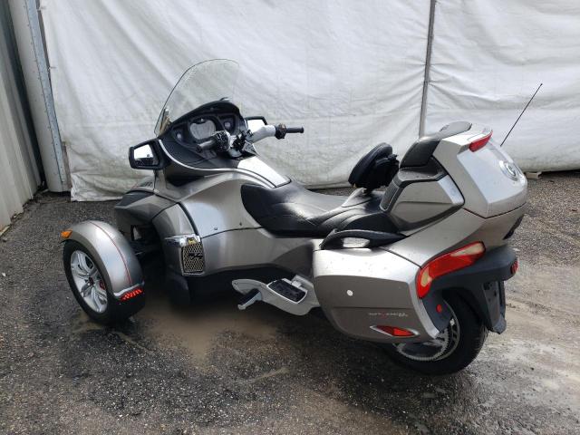 2BXJBWC14CV000185 - 2012 CAN-AM SPYDER ROA RTS SILVER photo 10